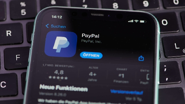 PayPal facturera 10 euros à ceux qui n