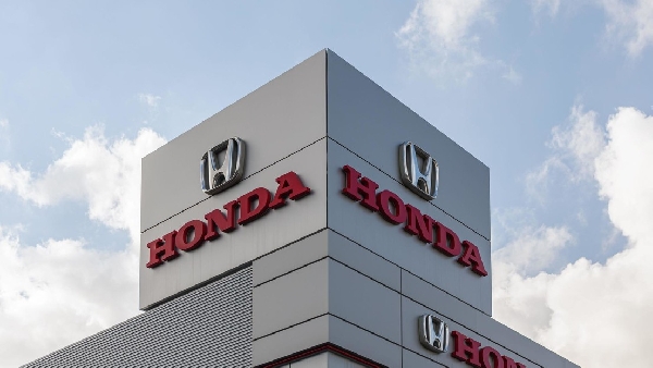 Honda et GS Yuasa s