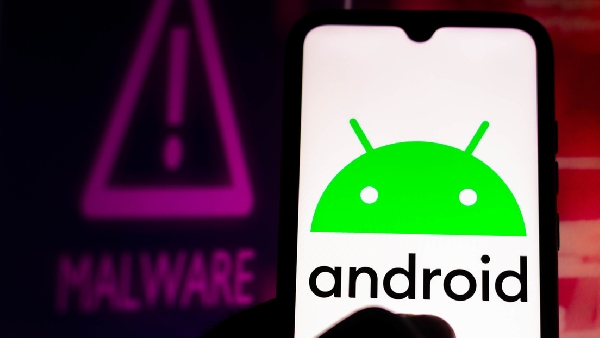 Ils détectent un nouveau  malware  sur Android qui peut prendre le contrôle du mobile et voler des comptes bancaires