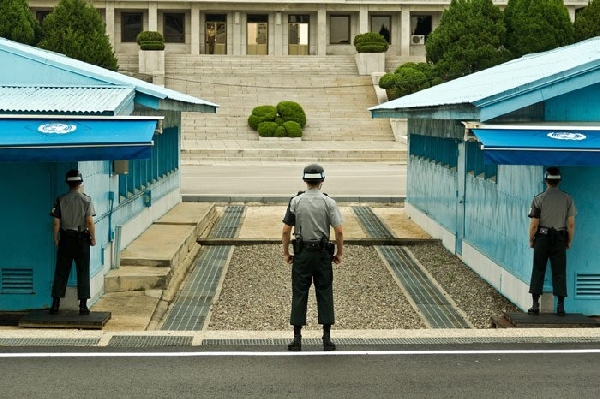 Un soldat sud-coréen tire par erreur avec une mitrailleuse près de la frontière avec la Corée du Nord