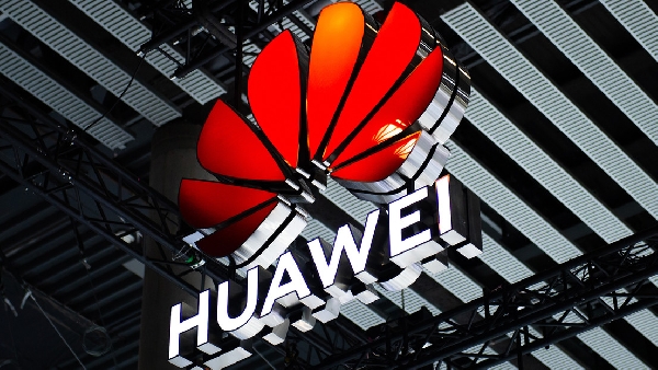 تعلن الصين أنها  قلقة للغاية  من تقرير الولايات المتحدة حول وقف الصادرات إلى Huawei