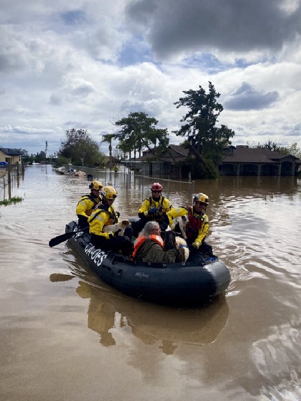Des milliers de personnes évacuées en Californie en raison de fortes pluies