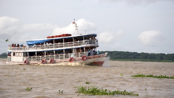 Des pirates cambriolent un bateau de tourisme sur le fleuve Amazone et dérobent des milliers de dollars