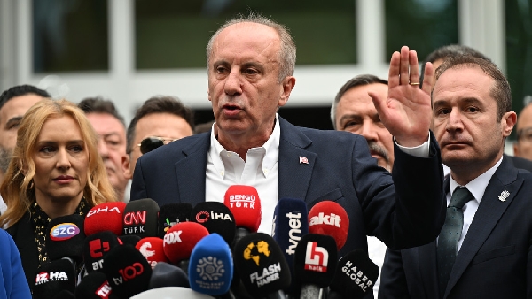 Un candidat à la présidence de la Turquie se retire trois jours avant les élections