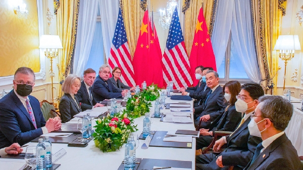Le principal conseiller de Biden rencontre le chef de la diplomatie chinoise pour tenter d