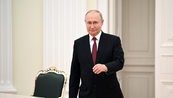 Poutine: Un monde  multipolaire  et  équitable  sera réalisé