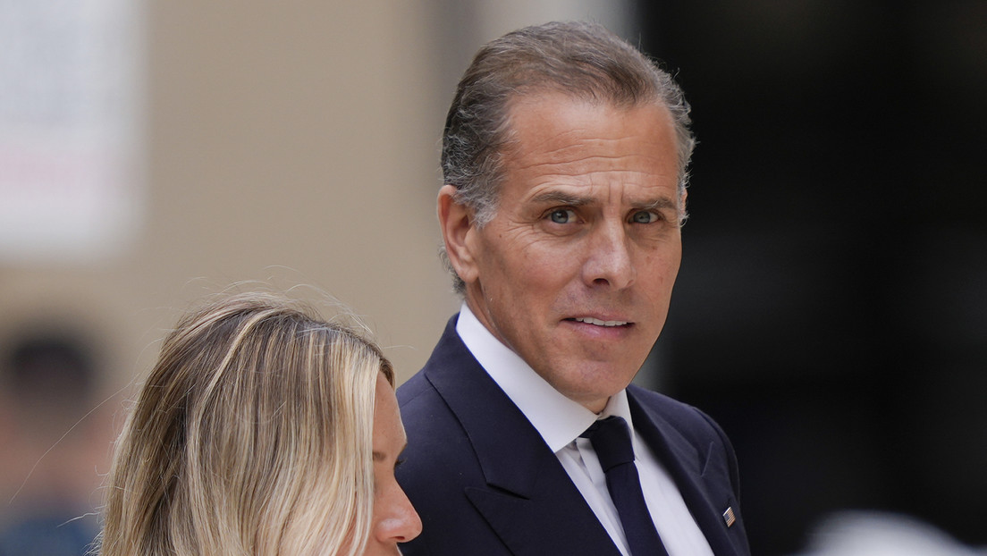 Hunter Biden, accompagné de son épouse, Melissa Cohen Biden, arrive au palais de justice fédéral le 11 juin 2024 à Wilmington, Delaware. Matt Rourke /AP