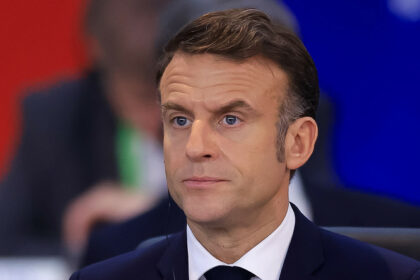 Conflit Israël-Iran : Macron met en garde contre un changement de régime par la guerre