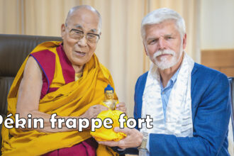 Le président de la République tchèque, Petr Pavel, avec le Dalaï Lama. X / Dalaï Lama
